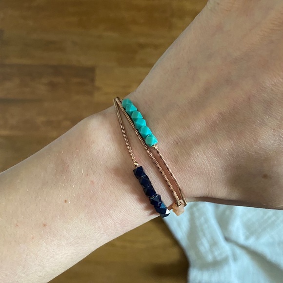 Rose gold beaded adjustable fossil bracelet - Picture 10 of 11